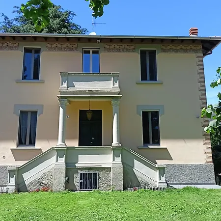 Magnifica In Stile Liberty Con Giardino Near Milano Malpensa Villa Carnago